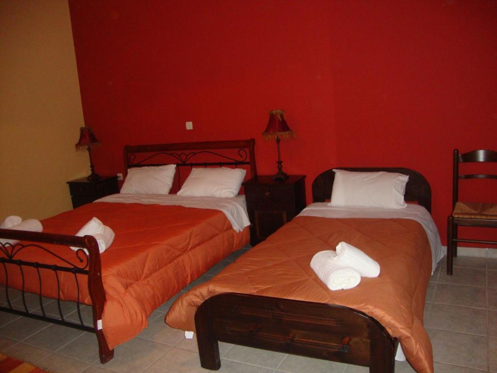 Kafiona Guesthouse Pyrgos Dirou Номер фото